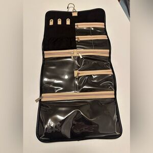 BEIS Black Hanging Travel jewelry Organizer